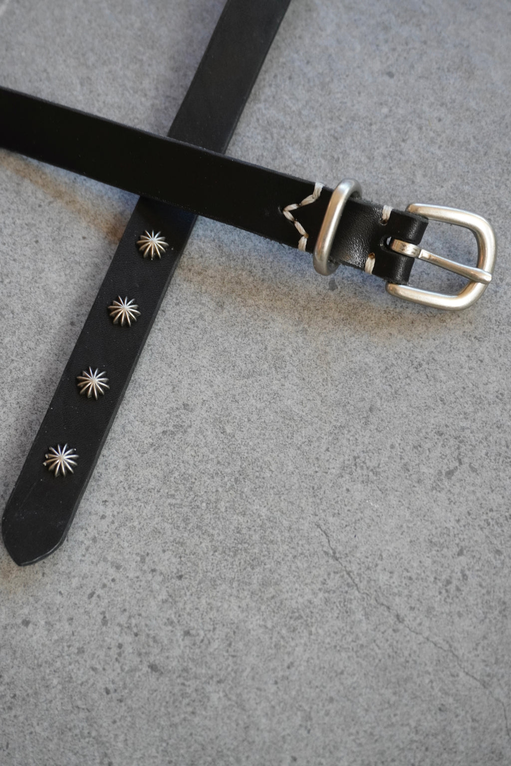 AUTHENTIC BLACK【rivet】