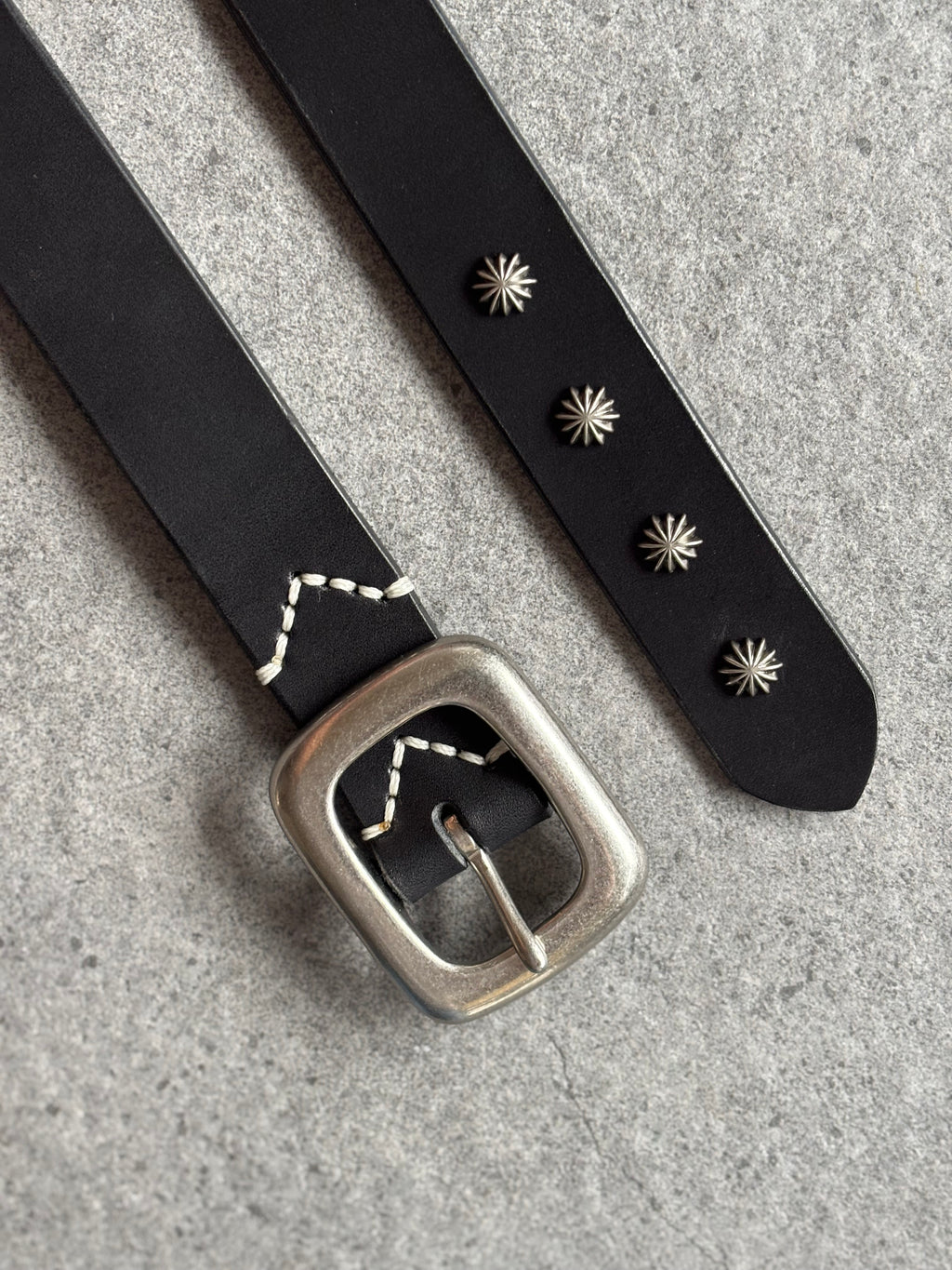 AUTHENTIC【square】30