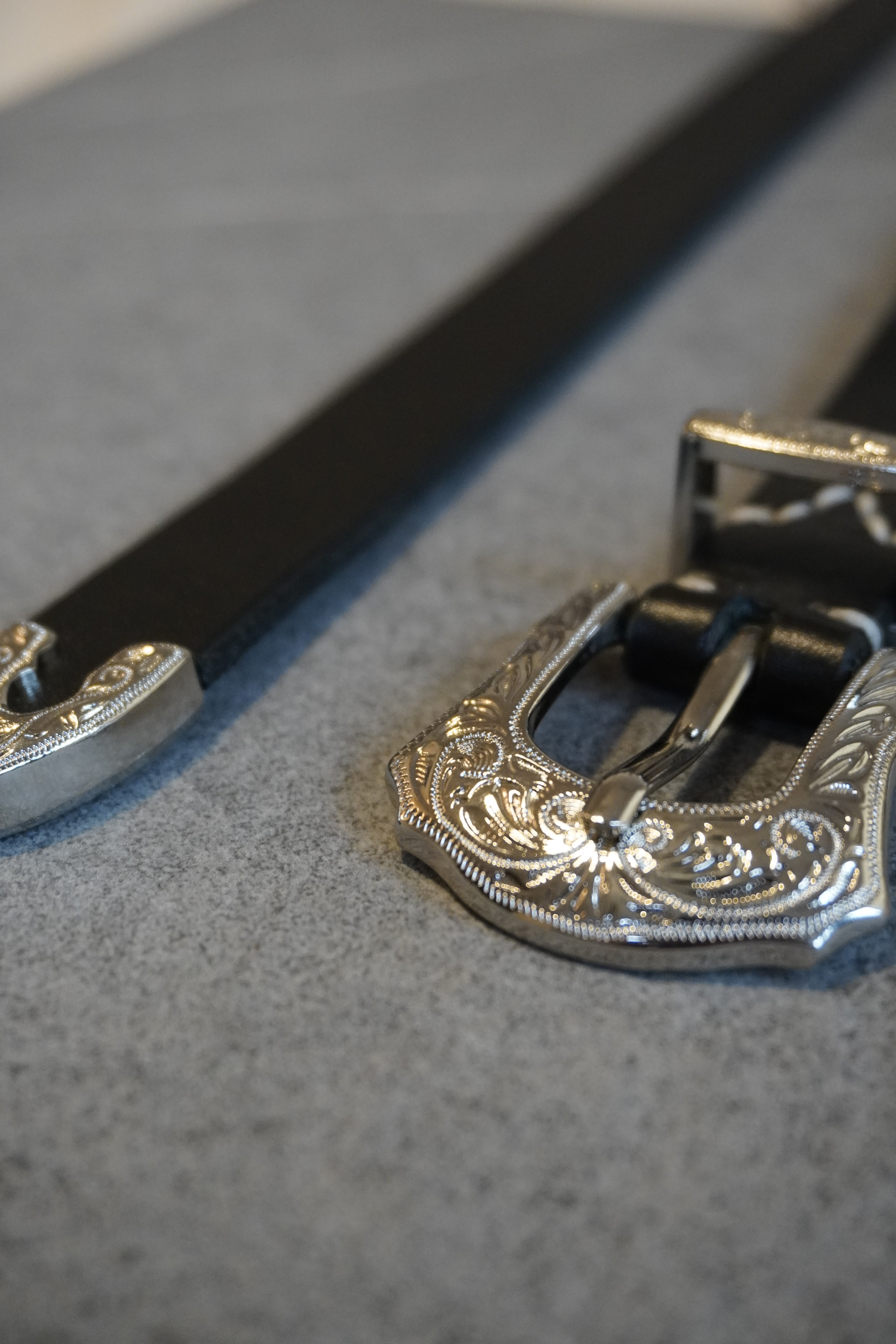 western narrow belt【black】