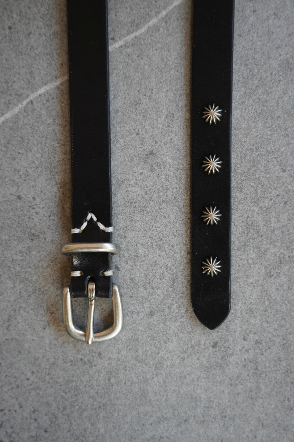 AUTHENTIC BLACK【rivet】